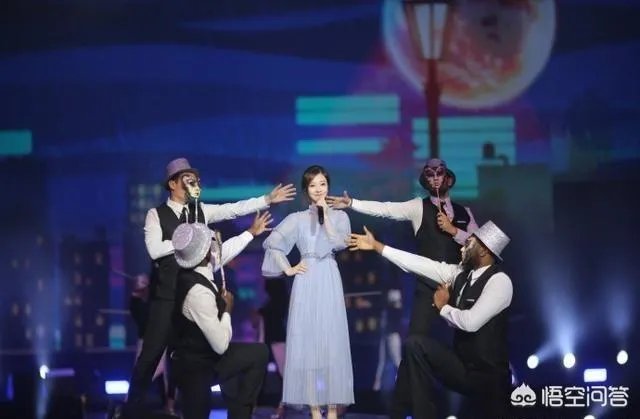 斗鱼一姐冯提莫在冰壶公开赛的表现怎么样?有没有很惊艳的感觉?