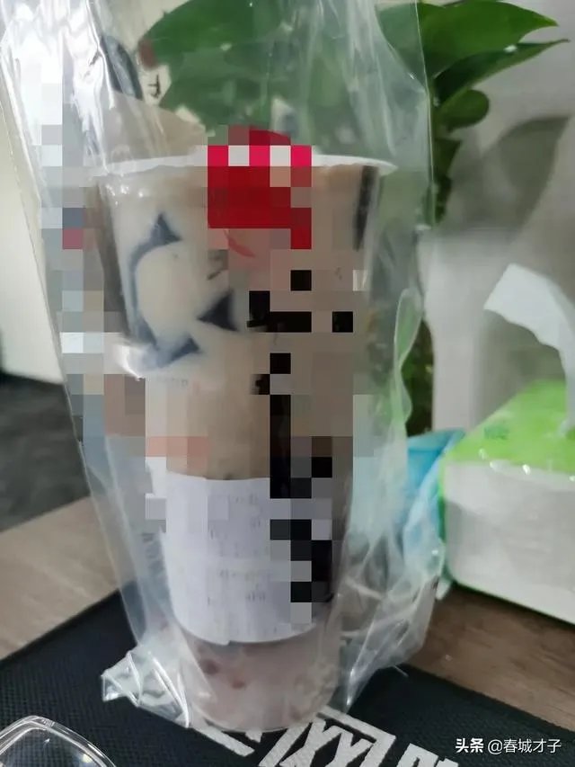 如何看待每日三餐全靠外卖，年轻姑娘血浆变成猪油色这一则新闻？