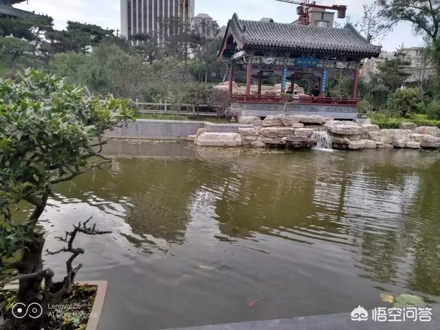 如何评价有人说罗永浩发布会总是迟到？