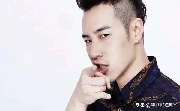 有人说潘玮柏2002-2008年巅峰时人气比周杰伦还高，是这样吗？