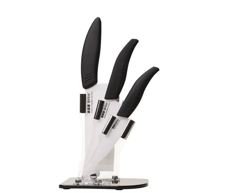 女子带陶瓷刀划断安保员手筋是怎么回事?