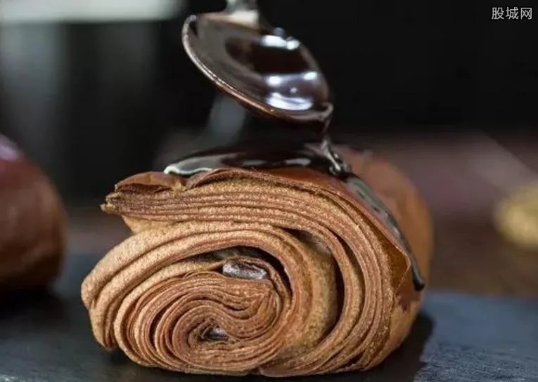 黄牛倒卖网红食品 揭秘黄牛赚钱的生意经