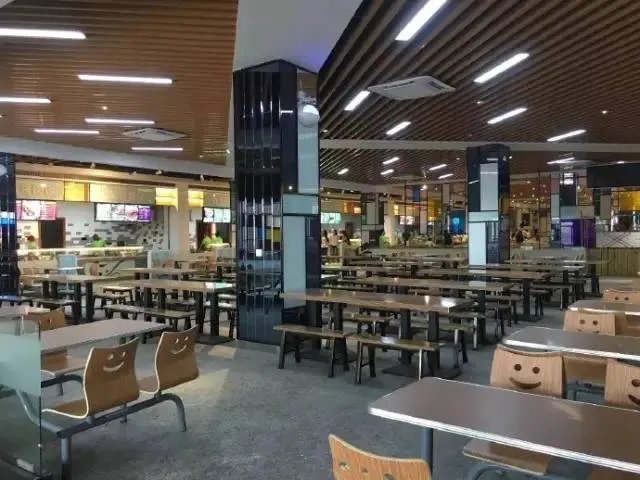 华东出了“最美食堂”,然而西南高校并不服。