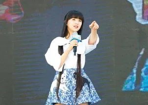 小彩旗身高是多少 身高一米五多