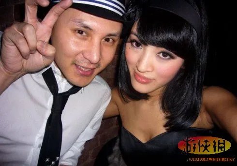 著名主持人朱桢离婚 盘点遭遇离婚风波的主播们