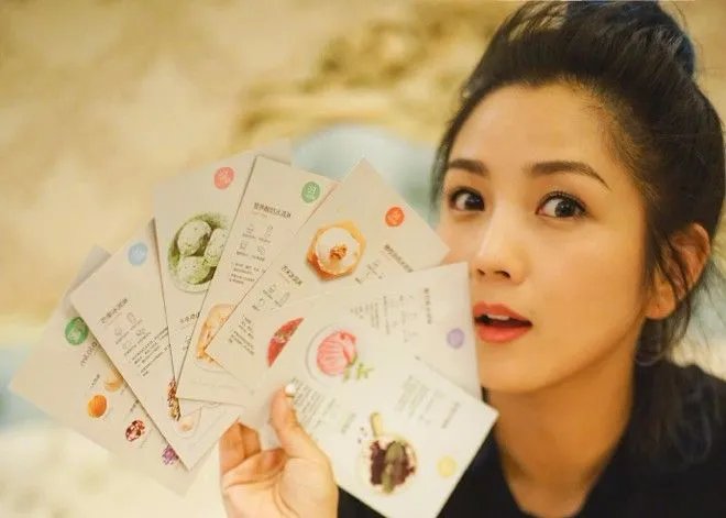 何洁与赫子铭离婚了吗？