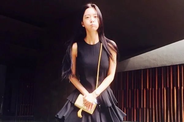 李成敏拍过r级吗？