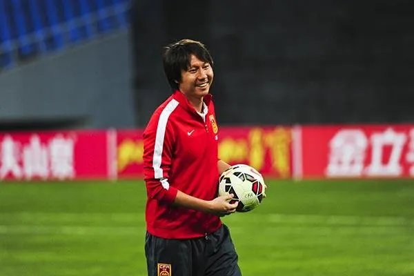 国足热身赛8球大胜，国足会就此崛起吗？