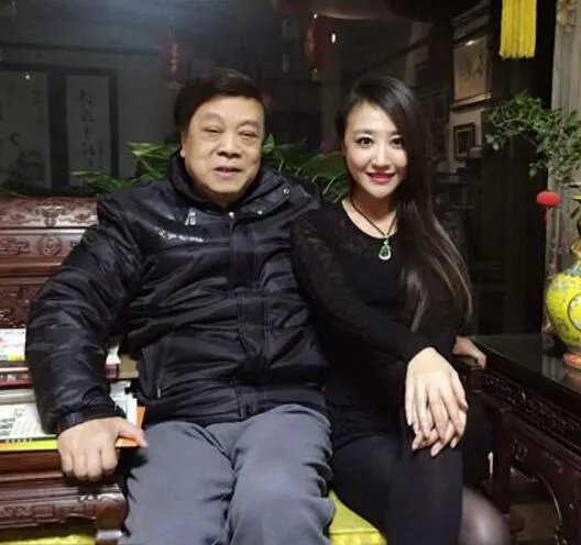 赵忠祥的女儿相片曝光 网传其并没女儿但有好儿子