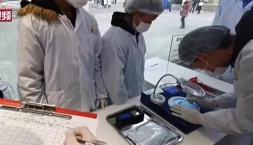 辣条专业班首次考核90分才通过，你觉得此行业前景如何？