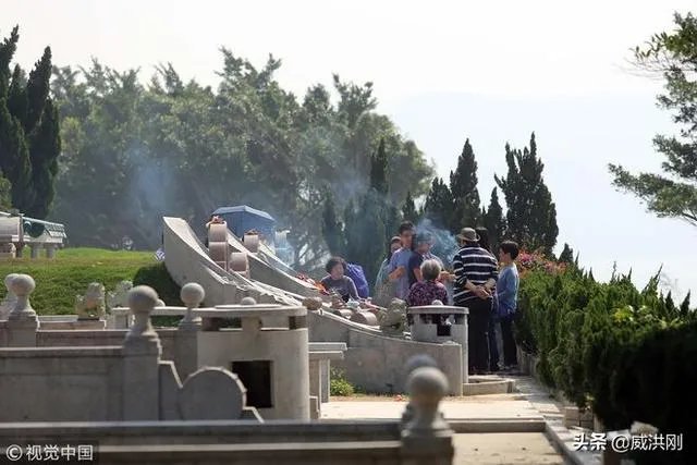 墓地太贵怎么解决？