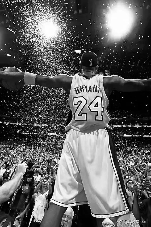 三分钟连中5记三分,如果詹姆斯戴上库里的瞄准镜,是不是比乔丹都牛?