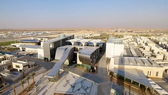 乞丐年入13亿是真的吗?沙特阿拉伯到底是怎样的存在?