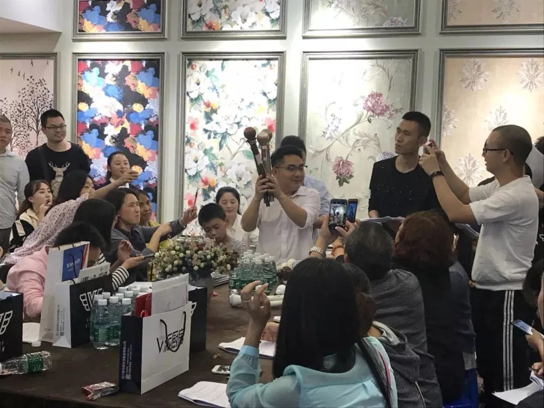 啥是逛店砍价团?附参与方式!