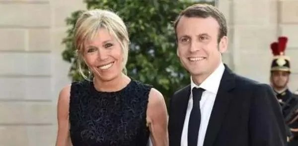 法国马克龙妻子年轻时照片