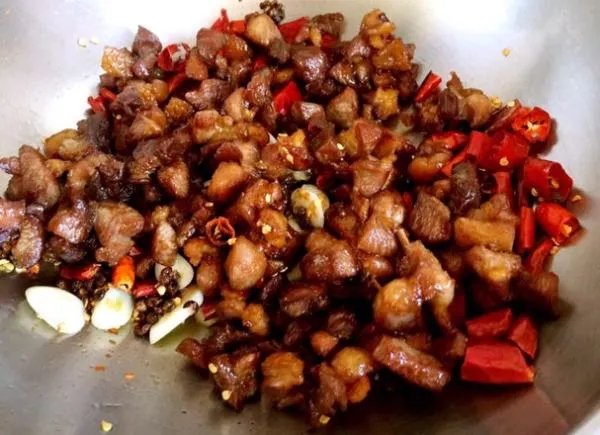 辣子鸡丁做法 最正宗的做法视频