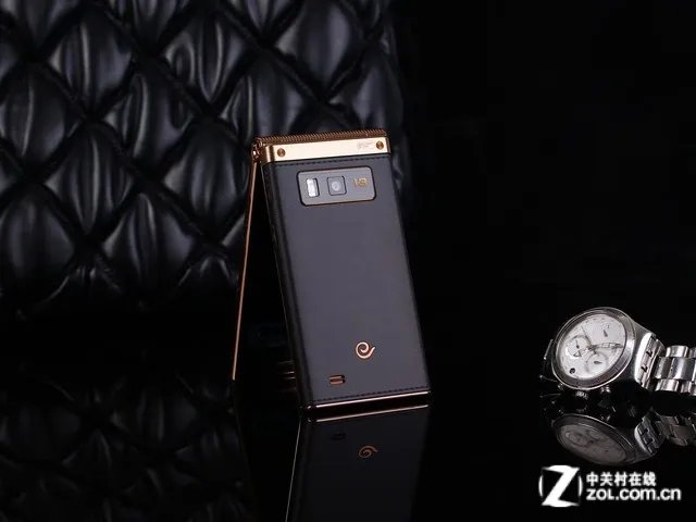 商务人士的最爱 三星W2014报价7500元