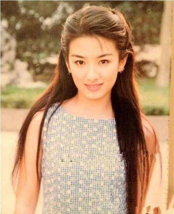 不光被霍思燕骂，黄奕还被前夫怎样污蔑过？