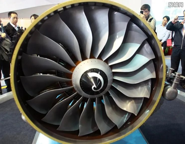 c919发动机是哪个国家的 c919多少钱一架能坐多少人