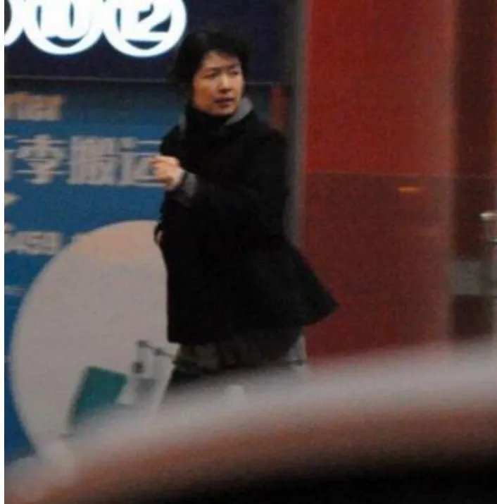 张涵予跟妻子相爱多少年不离不弃？