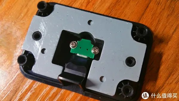 键盘鼠标外设 篇四十四:雷蛇Naga那伽梵蛇无极幻彩版底座拆解与便携化改造分享