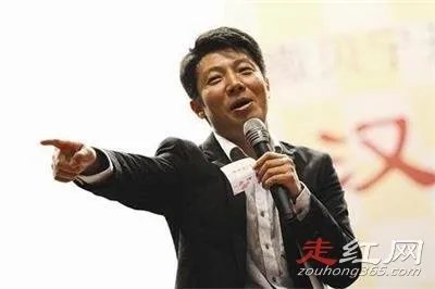 央视主持人工资前10排行榜 多少钱一个月