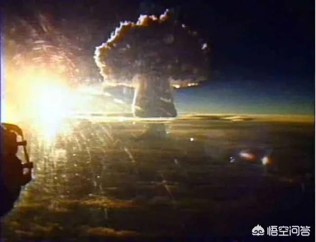 特朗普所说的,使用核弹来阻止飓风登陆的做法真的可行吗?