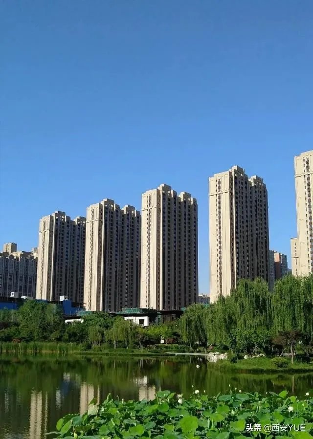 如何看待27岁男子去鹤岗花3万元买房,几个月后2.2万元卖掉?