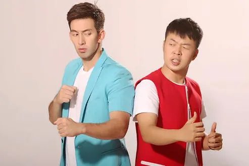 从网红到票房破40亿，“合资”小哥的每一步都很艰辛，后来怎样了？