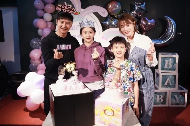 叶一茜13岁女儿庆生,田雨橙身高直逼爸爸,你羡慕了吗?