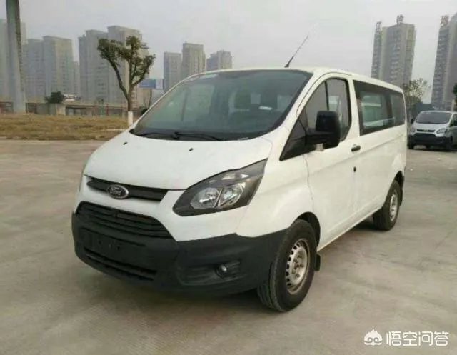 20--30万的车自驾游，哪种做床车比较合适？