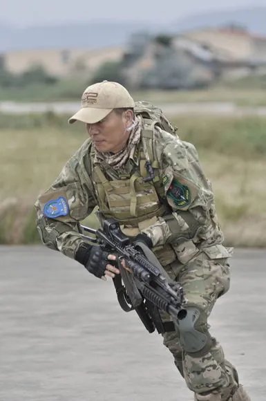 特种兵之利刃出鞘在线播放