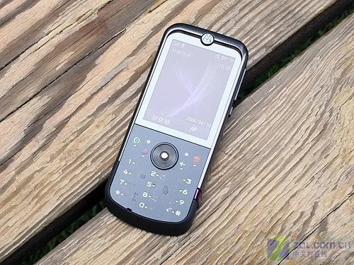 柯达：摩托罗拉ZN5