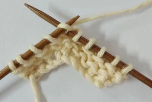 毛线围巾的编织方法