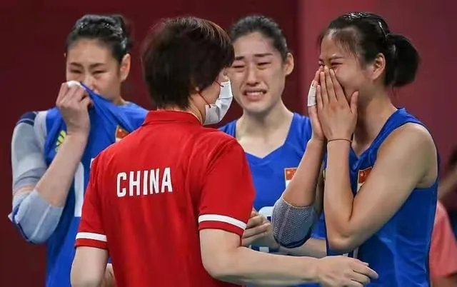 这次中国女排运动员朱婷维权,会对她以后的职业生涯有什么影响?