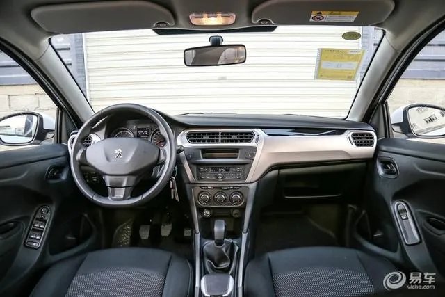 10万左右的家用轿车买哪个品牌好点？