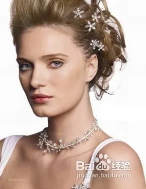 完美的伴娘装扮全攻略