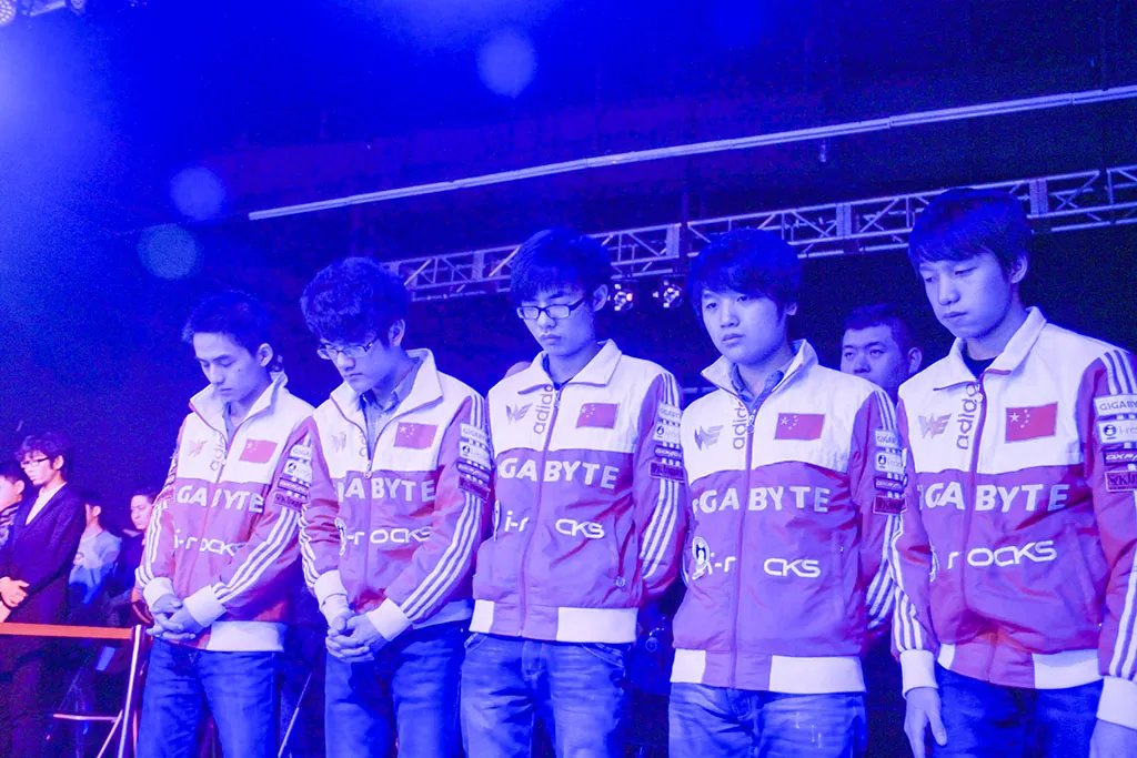 SWL英雄联盟第二季总决赛 IG夺冠图展