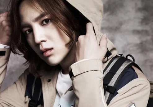 张根硕家庭背景如何  他的女朋友到底是谁？