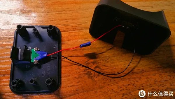 键盘鼠标外设 篇四十四:雷蛇Naga那伽梵蛇无极幻彩版底座拆解与便携化改造分享