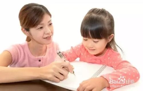 陪娃写作业被打 陪小孩写作业要注意哪些问题呢