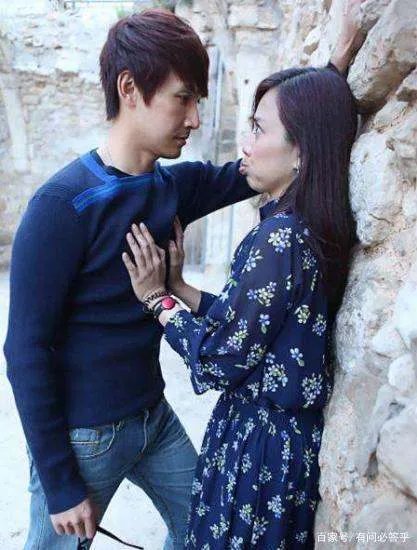 他与陈松伶相恋八年无一子，曾尝试管婴，后来怎样？