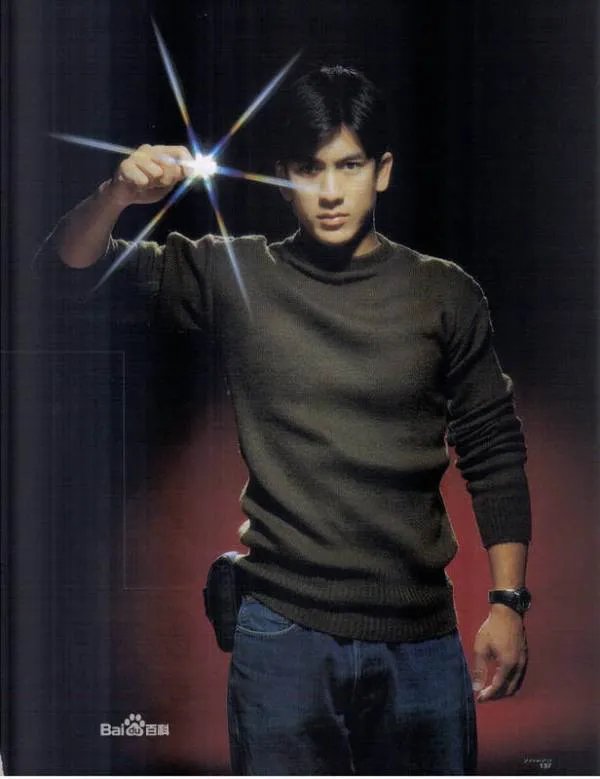 泰国演员杰西达邦、彭帝的资料