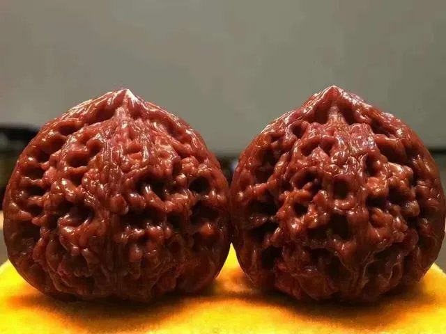 如何挑选文玩核桃？