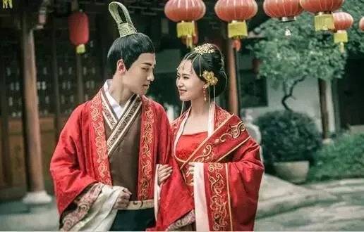 古装婚纱照图片大全 喜庆又浪漫