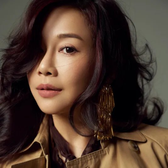 他与陈松伶相恋八年无一子，曾尝试管婴，后来怎样？