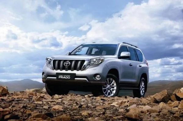 目前普拉多4s店的报价是多少？