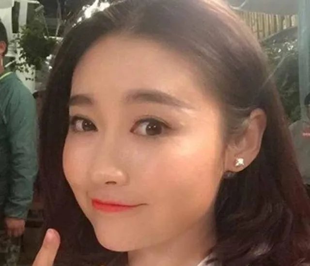 陈翔六点半腿腿发生了什么事？听说她去世了，真的假的？