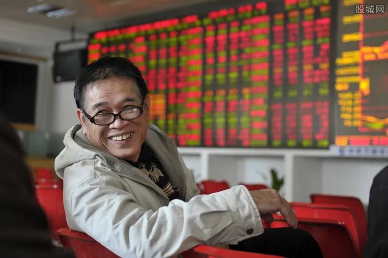 炒股一天能赚多少 普通人炒股会怎么样