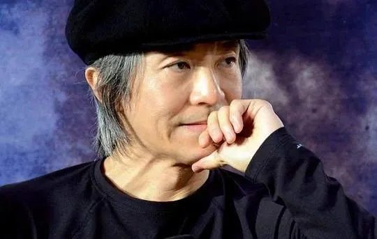 为什么周星驰给人一种孤独的感觉?